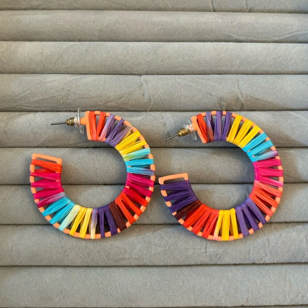 Colorful bauble bar‎ hoop earrings
